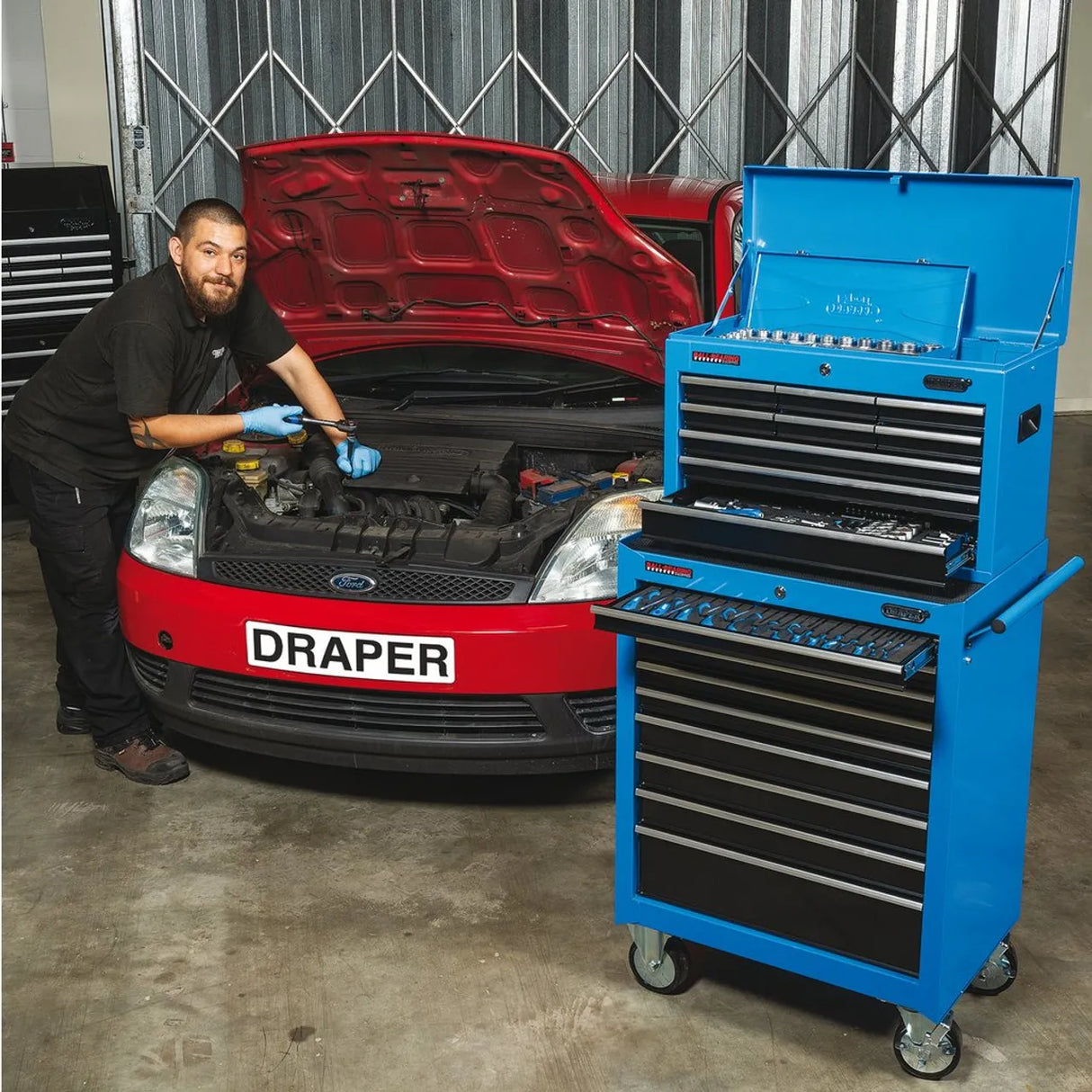 Draper 26" 9-Drawer Tool Chest, Blue - Heavy Duty Steel with Ball Bearing Runners (14910)