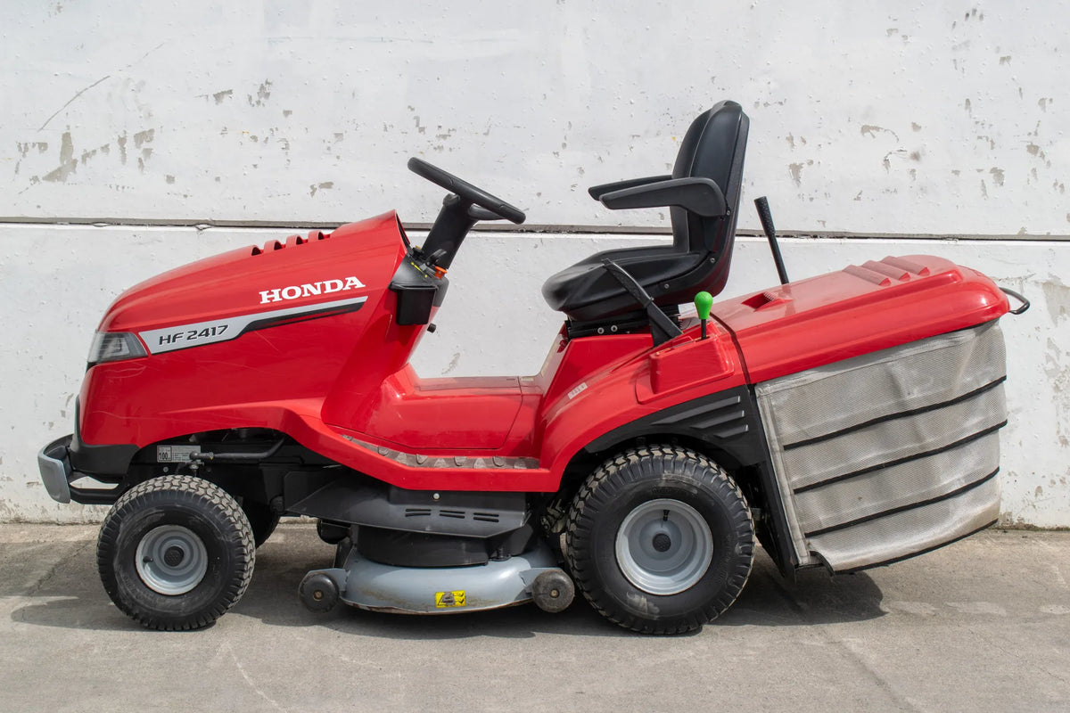 Used 2023 Honda 2417 Lawnmower
