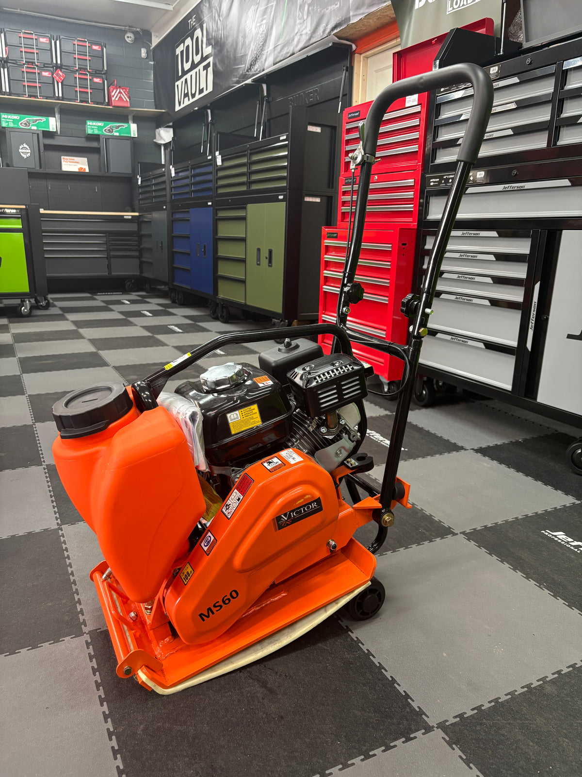 Victor MS60 14" Plate Compactor