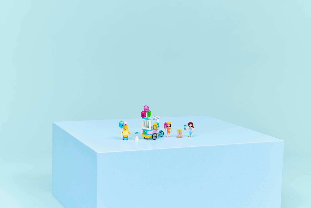 LEGO Friends 42692 Ice Cream & Balloon Stand