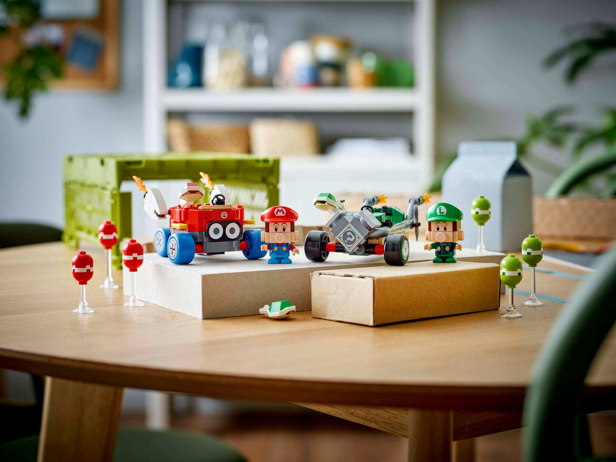 LEGO Super Mario 72034 Mario Kart Baby Mario vs. Baby Luigi