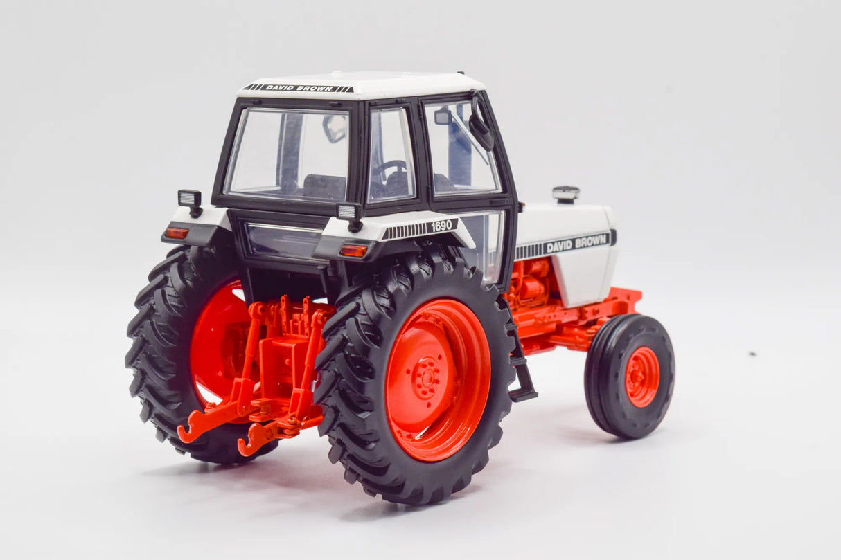 David Brown 1690 Model Tractor 1:32 Scale Die‑Cast 2WD by Universal Hobbies (1980‑84)