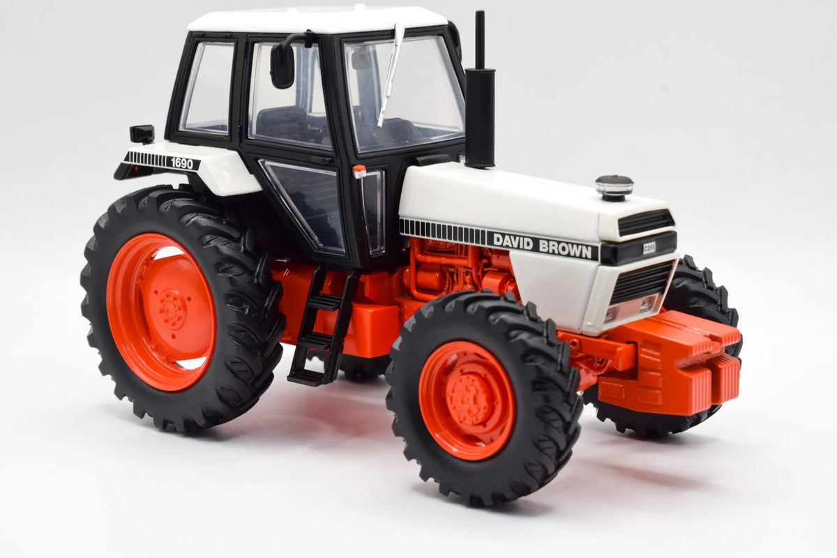 David Brown 1690 Model Tractor 1:32 Scale Die‑Cast 4WD by Universal Hobbies (1979‑83)