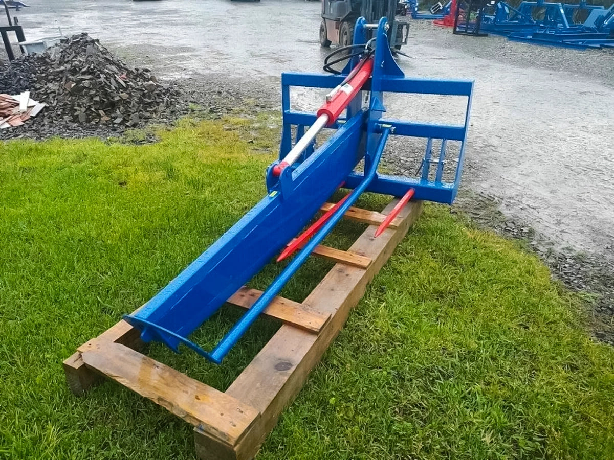 Dowd Engineering Bale Splitter