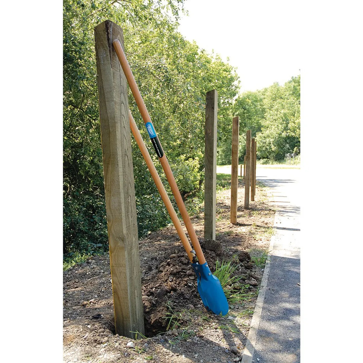 Draper Post Hole Digger with Hardwood Handles