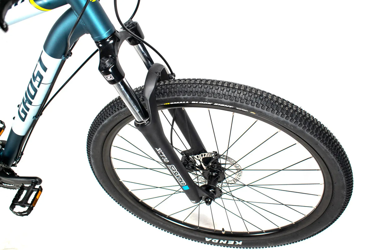 GHOST KATO 3.9 MTB Medium - Hardtail Mountain Bike | 29-Inch Wheels | Shimano 24-Speed