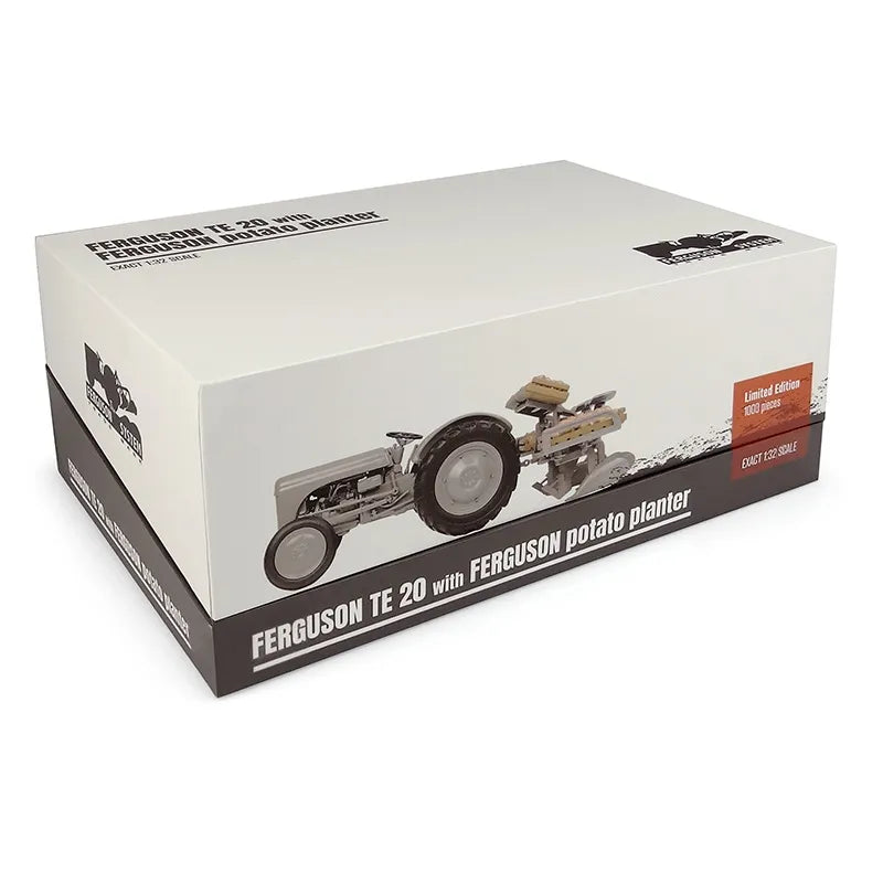 Ferguson TE 20 with Ferguson Potato Planter Model Tractor 1:32 Scale Die‑Cast by Universal Hobbies