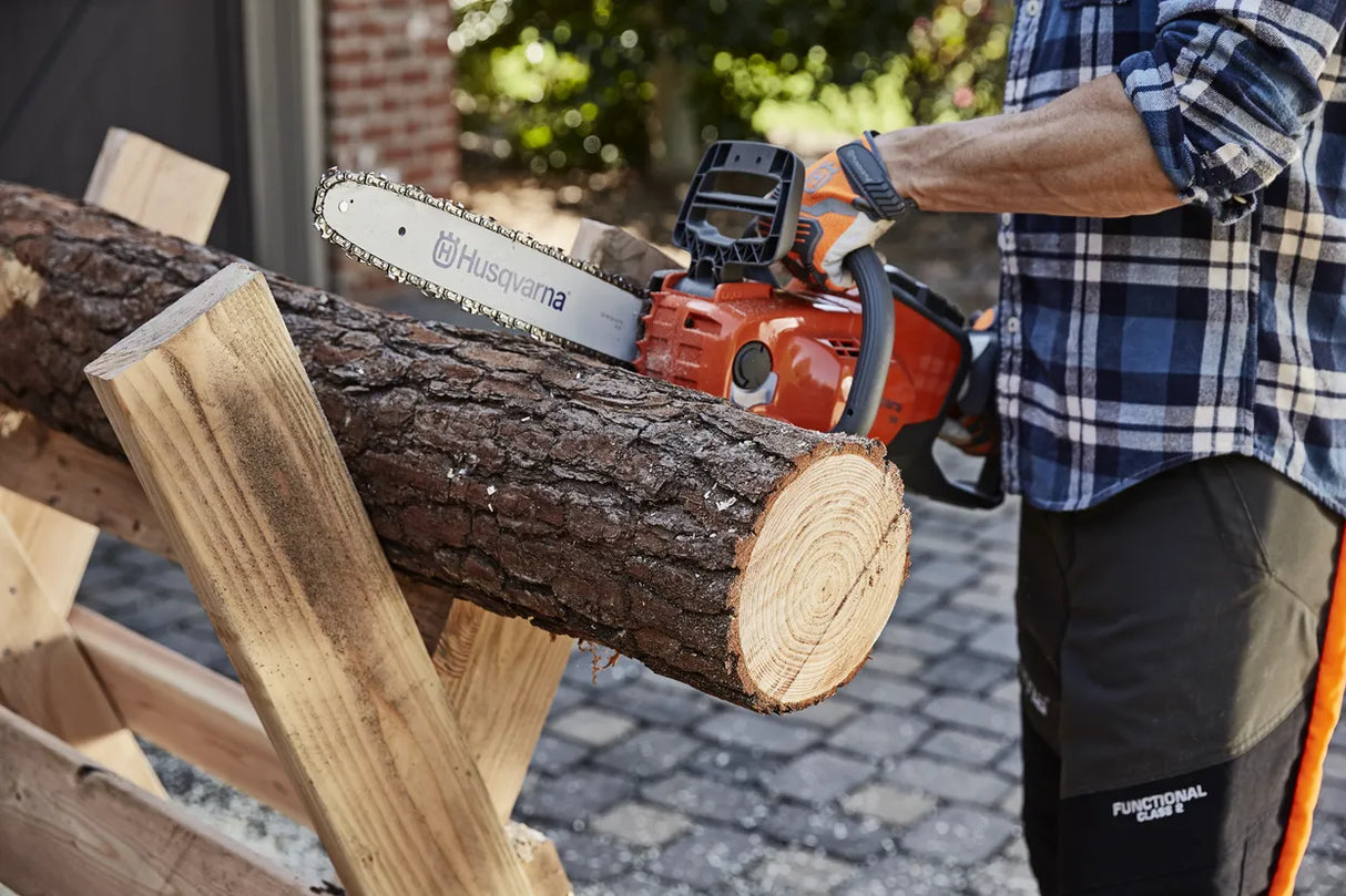 Husqvarna 120i Electric Chainsaw with Battery and Charger