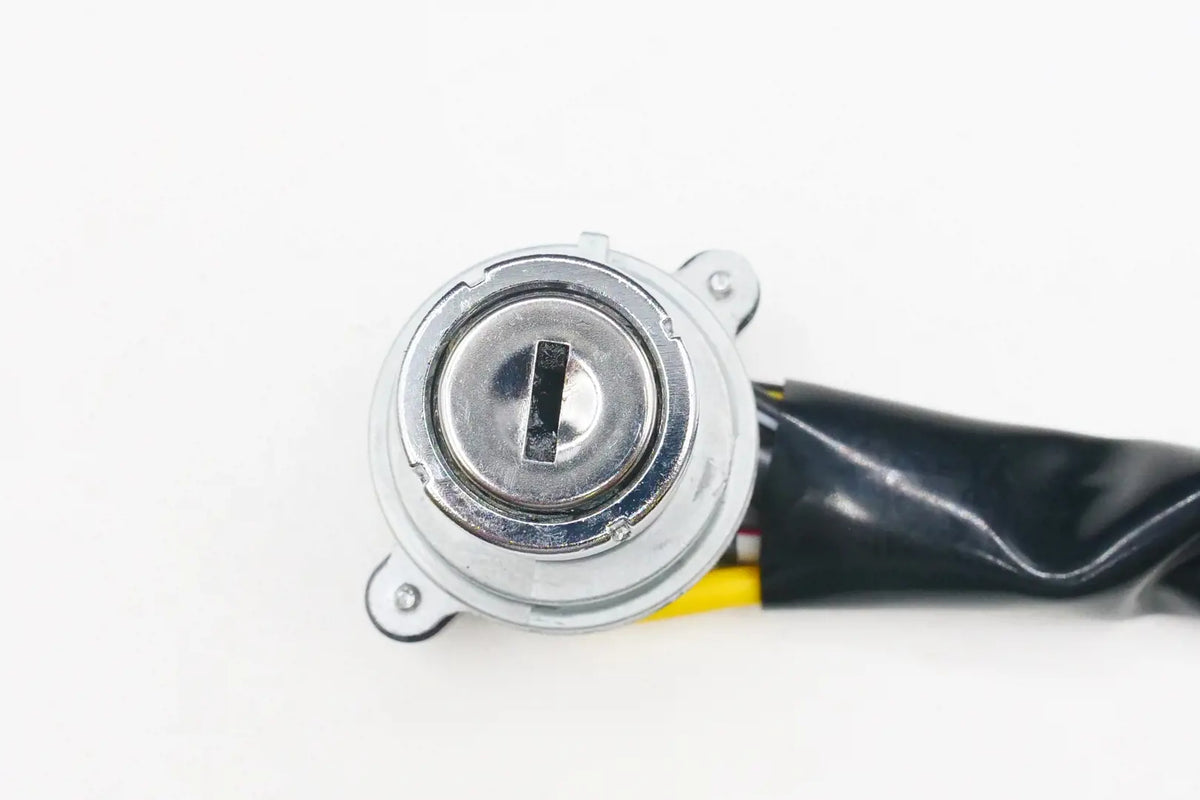 Kubota Main Switch Key Assembly - T0270‑81810 (Cab Models) (M108)