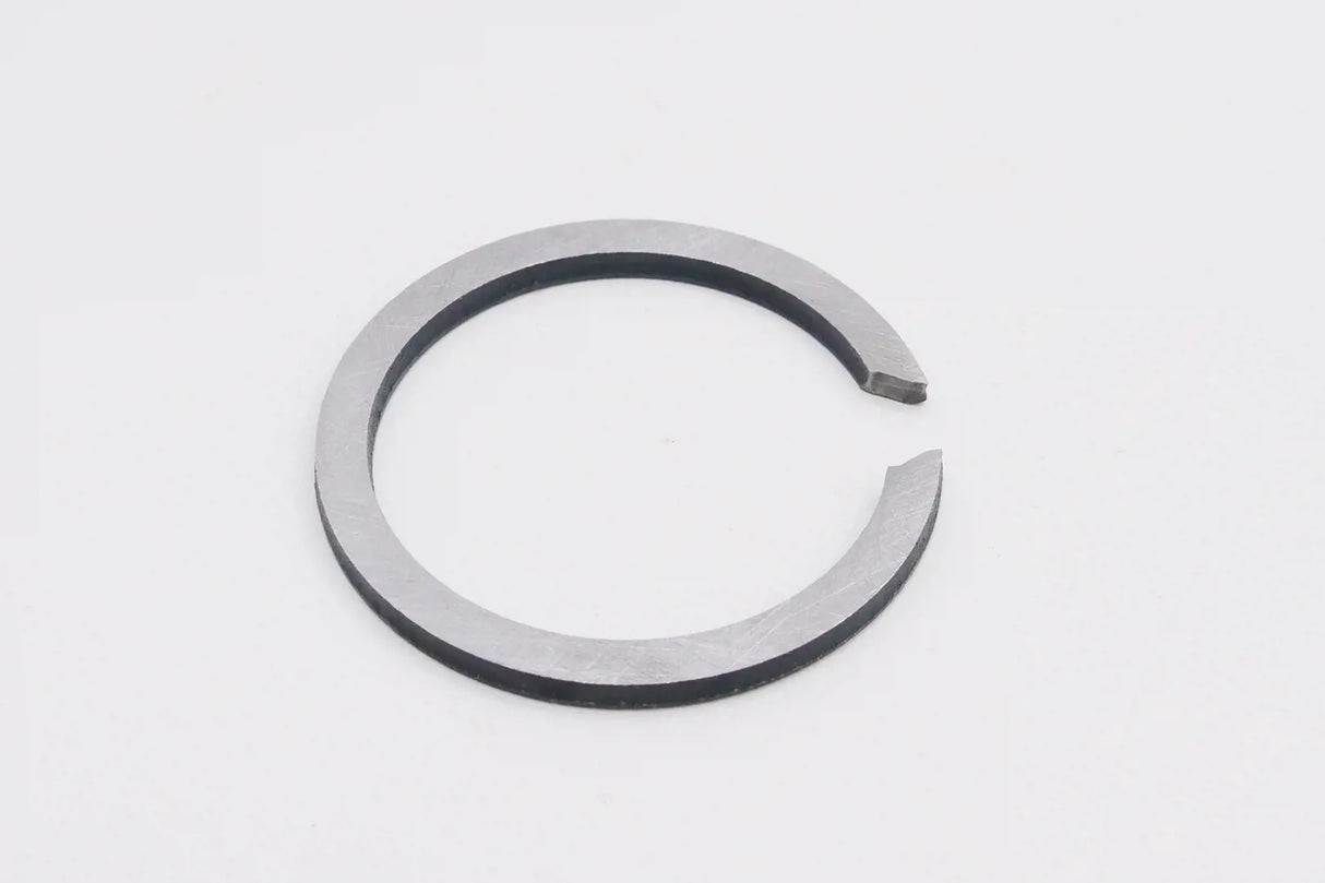 Kubota OEM External Circlip (36730-28043) - Gear Shift & Transmission Retainer