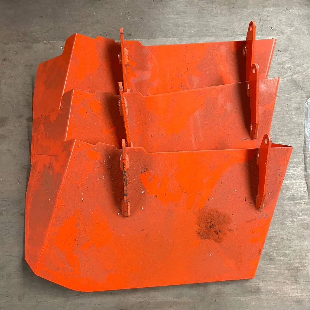 Side Plate for Kubota Lawnmower
