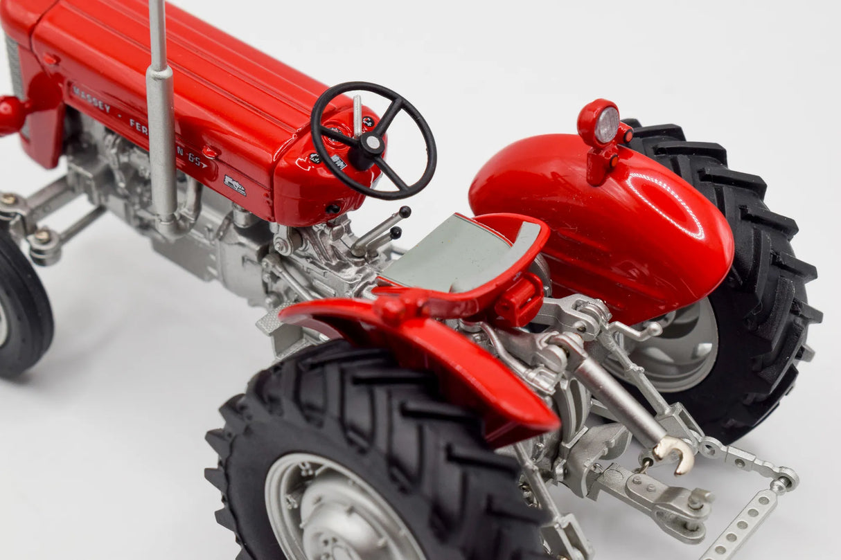 Massey Ferguson 65 Model Tractor 1:32 Scale Die‑Cast by Universal Hobbies