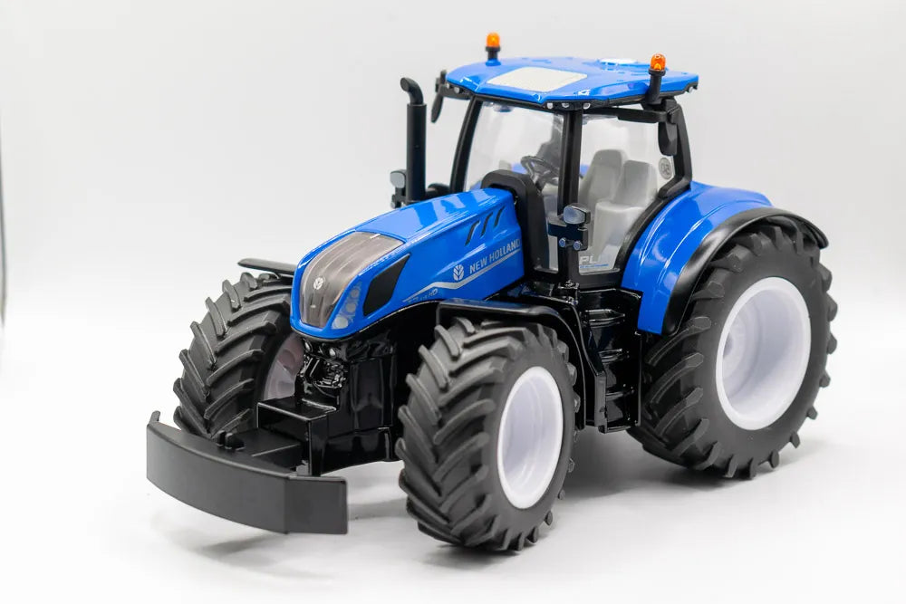 Siku New Holland T7.315 HD Tractor 1:32 Scale