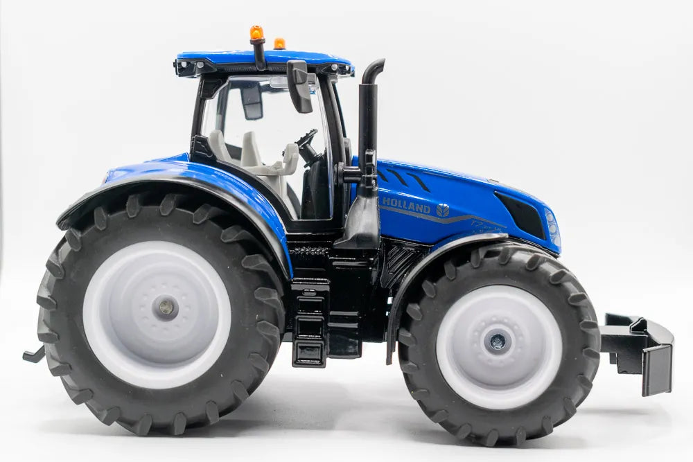 Siku New Holland T7.315 HD Tractor 1:32 Scale