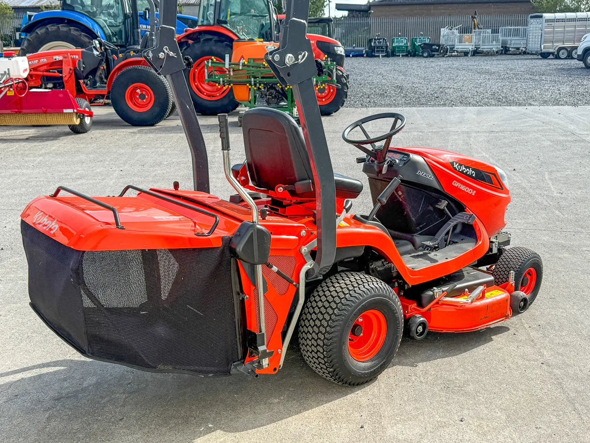 Used 2023 Kubota GR1600-II Lawnmower