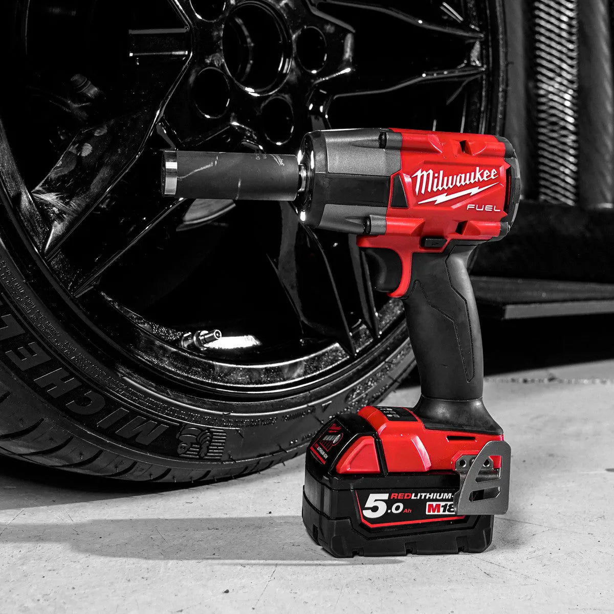 Milwaukee M18 18V Fuel Combi Drill and Impact Wrench Kit