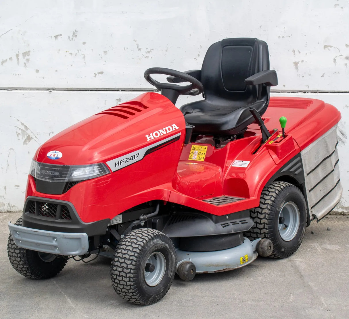 Used 2023 Honda 2417 Lawnmower