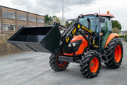 Kubota M7060 with Loader