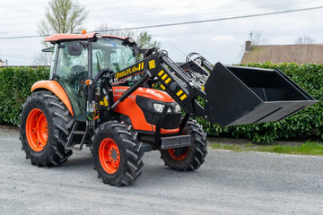 Kubota M7060 with Loader