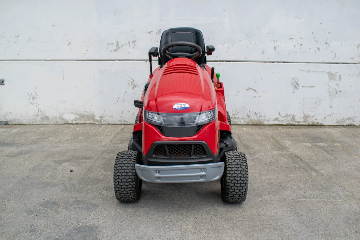 Used 2022 Honda HF2417 Lawnmower