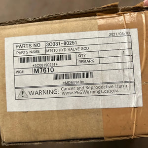 Kubota M7610 Hydraulic Valve + M7688 3rd Valve Lever