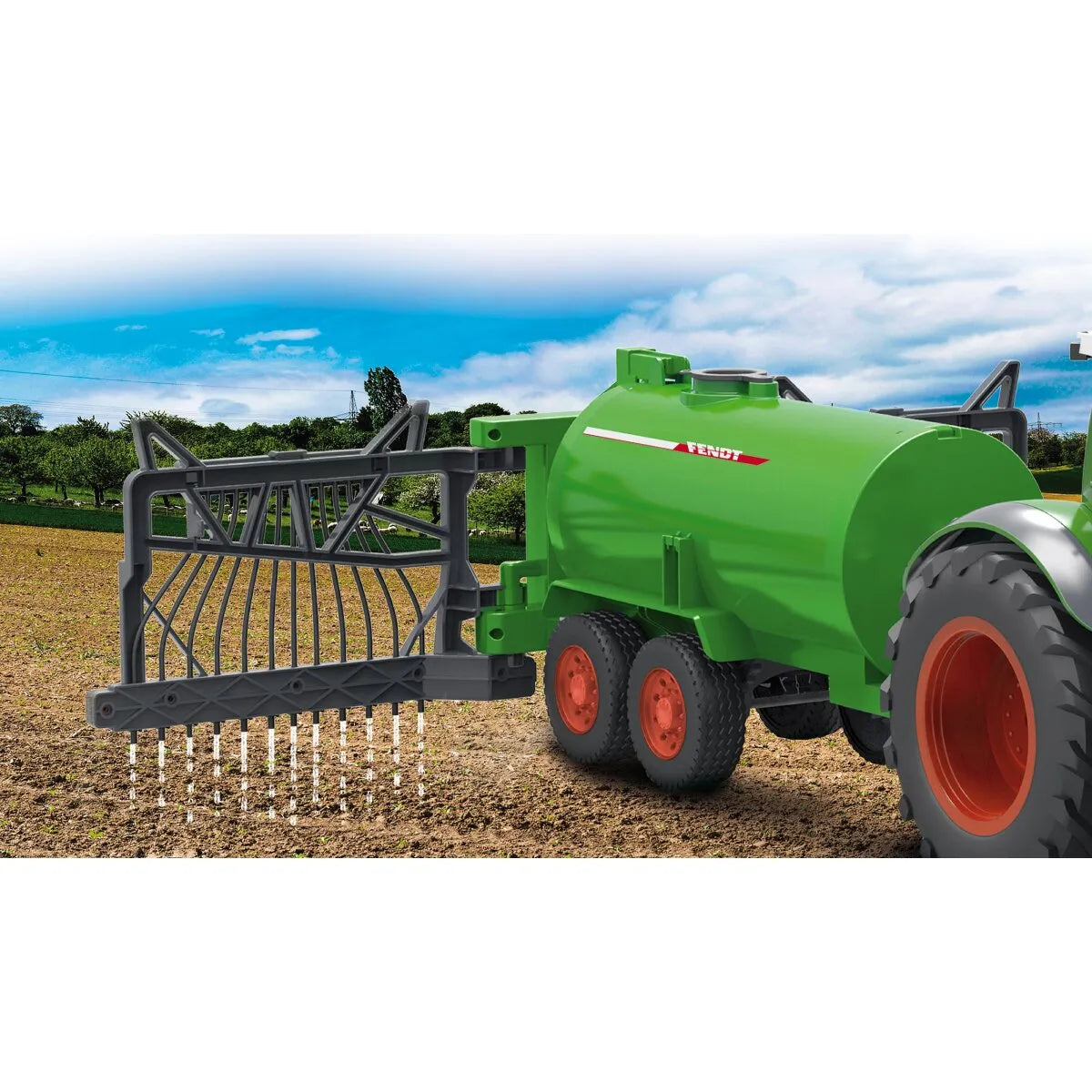 Jamara Fendt Water Tank with Hose Dispenser - 450ml Capacity RC Tractor Attachment