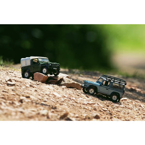 Britains Land Rover Defender 90 with Canopy - 1:32 Scale Keswick Green Model