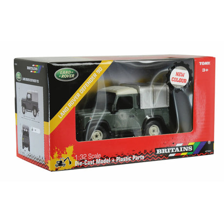Britains Land Rover Defender 90 with Canopy - 1:32 Scale Keswick Green Model