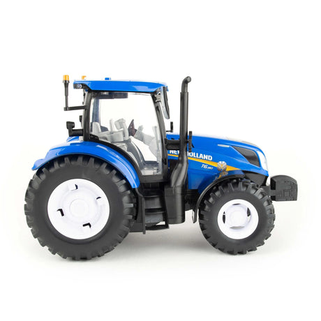 Britains Big Farm Remote Control New Holland T6.180 - Scale 1:16
