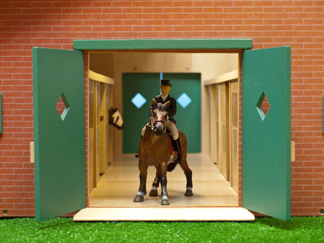 Kid Globe Horse stable with 7 Boxes