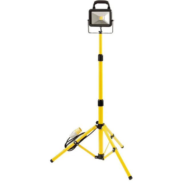 Draper 110V COB LED Worklight With Tripod, 20W, 1300 Lumens
