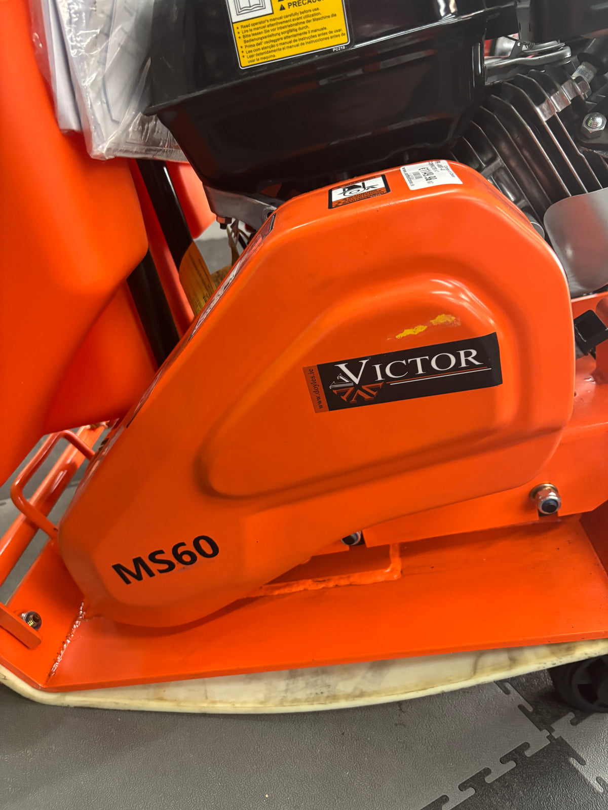 Victor MS60 14" Plate Compactor