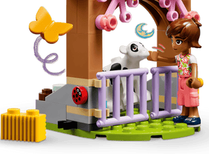 LEGO Friends 42607 Autumn's Baby Cow Shed