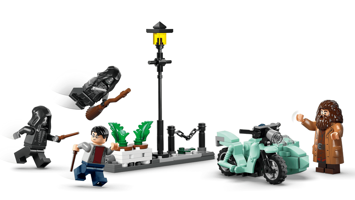 LEGO Harry Potter 76459 Hagrid & Harry's Privet Drive Escape