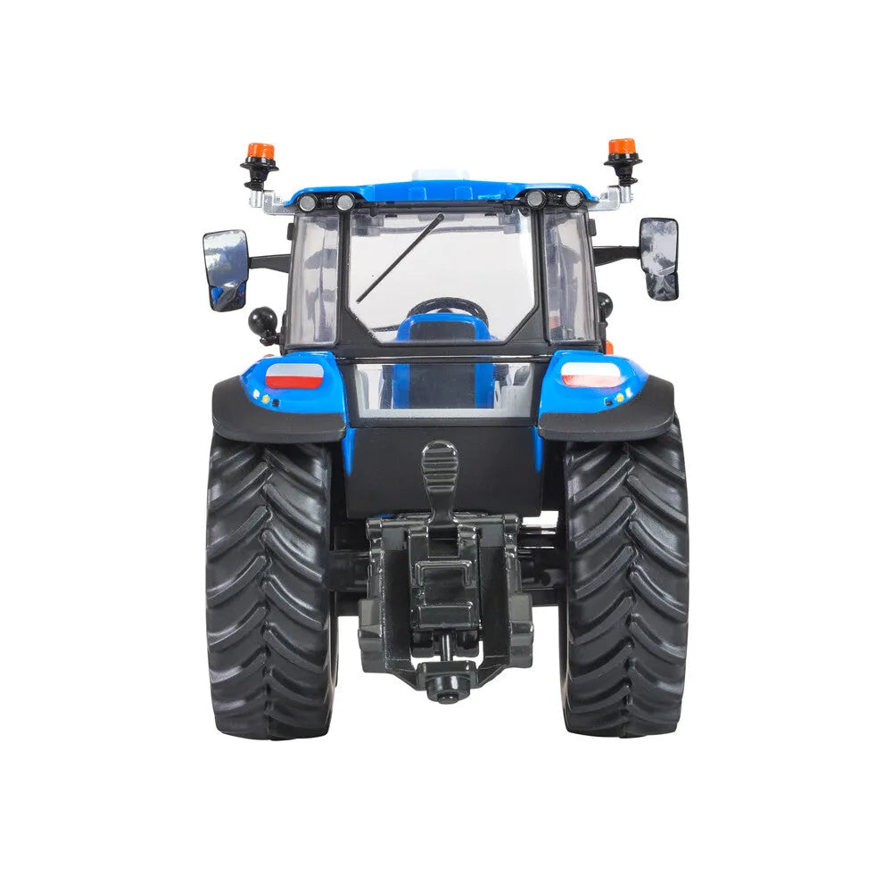 Britains New Holland T5.120 - 1:32 Scale