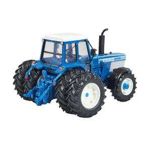 Britains Ford TW35 with Dual Rear Wheels - 1:32 Scale