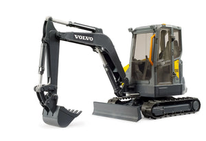 Bruder Volvo Compact Excavator ECR40 - 1:16 Scale Mini Digger Toy