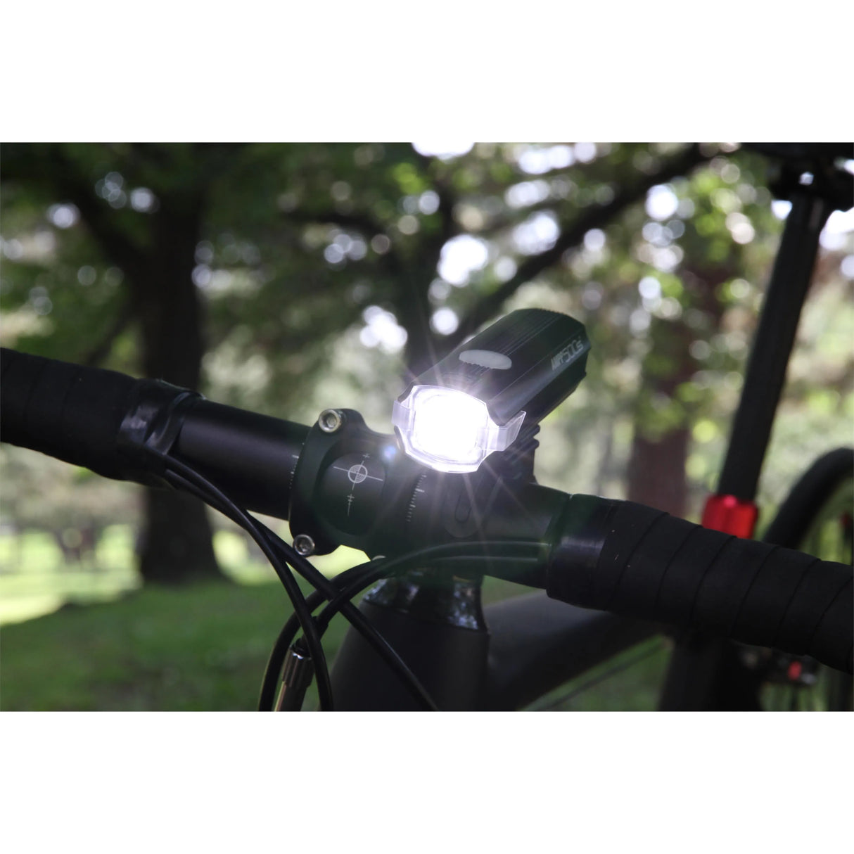 Cateye AMPP 500S Front Bike Light - 500 Lumen USB-C Rechargeable with Wide Beam