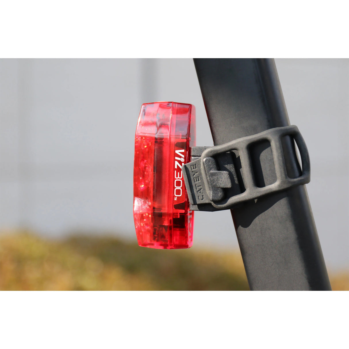 CatEye Viz 300 Rear Bike Light - 300 Lumen USB-C Rechargeable with Hyperflash & 300° Visibility
