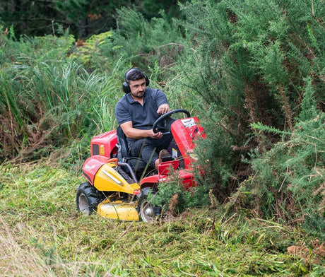  Canycom CMX1402 Ride on Brushcutter 