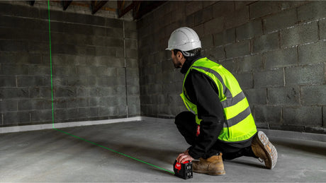 Milwaukee Alkaline Green Cross Line Laser CLL-C - 30m Range, Self-Levelling, Kitbox Included