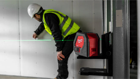 Milwaukee Alkaline Green Cross Line Laser CLL-C - 30m Range, Self-Levelling, Kitbox Included