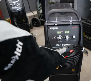 Cobra by Stealth 200-1 2R Compact MIG Welding Machine 9134H  - 230V, Trolley-Mounted 