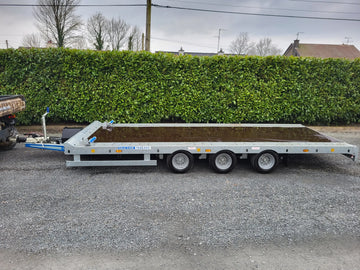 Dale Kane 16ft x 6.6ft Tri Axle Car Transporter