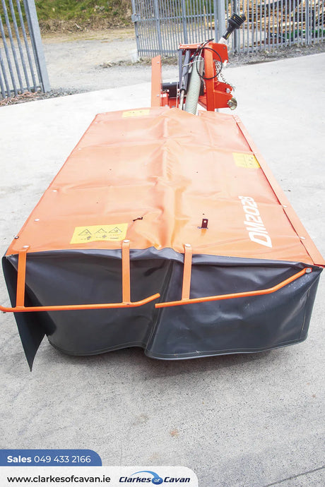 Kubota DM2028 Mower