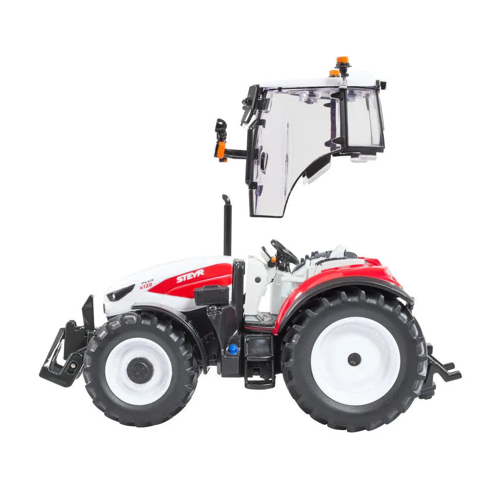 Britains Steyr 4120 Plus Tractor 1:32 Scale