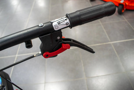 Honda 6hp Petrol Yard Scraper
