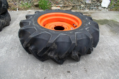 Bridgestone Tyre 9.5-16