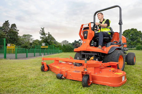 Kubota F391 Out Front Lawnmower