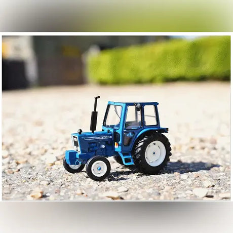 Britains Ford 6600 Tractor 1:32 Scale Model 43308
